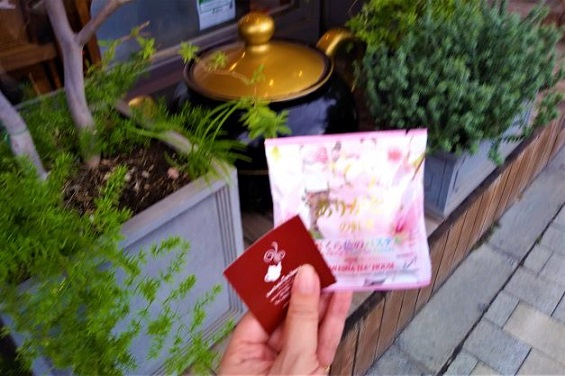東京：国立【紅茶専門店！国立ティーハウス（KunitachiTeaHouse）】ひとりおしゃれカフェ巡り散歩
