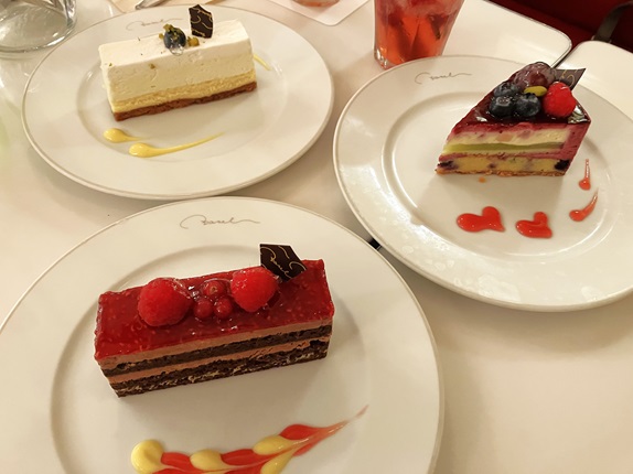 【東京八王子】ケーキが可愛い地域密着カフェ！BrasserieBASEL（ブラッスリー・バーゼル）